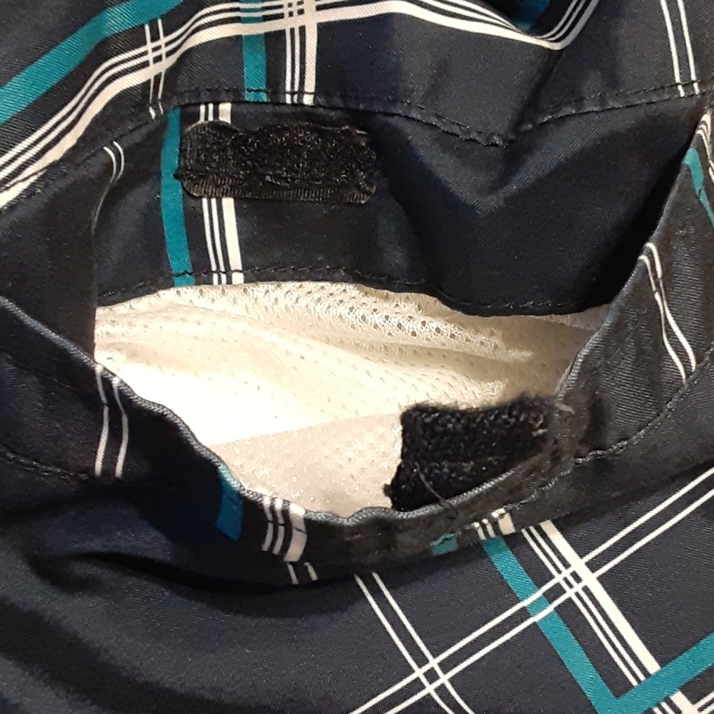 Donated OP XL 40/42 swim board shorts water sports - Picture 6 of 7
